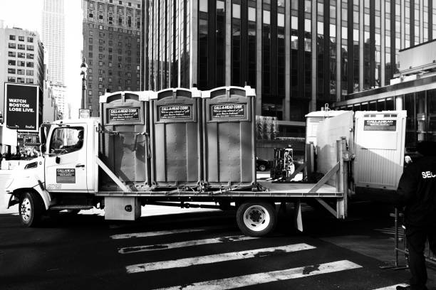 Best Luxury portable toilet rental  in Mayville, ND